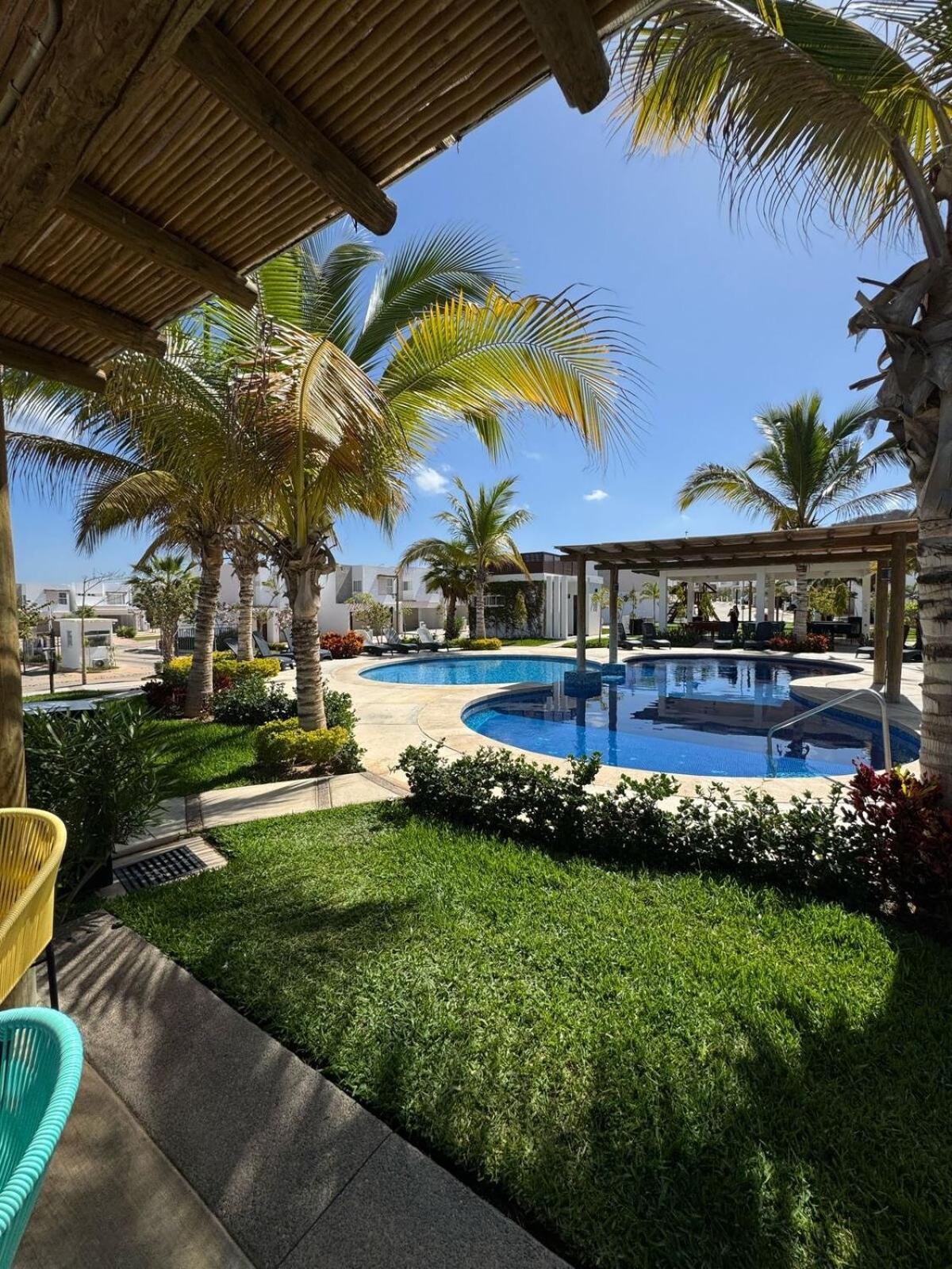 Apartamento Casa En Playa Cerritos